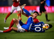 开云体育下载-恒大客场击败大连一方，重回榜首位置的简单介绍