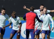 开云体育官方登录入口-西班牙队在场上展现出强大气势