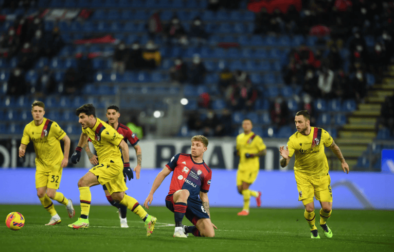 包含尤文图斯攻陷帕尔马，积分大丰收的词条