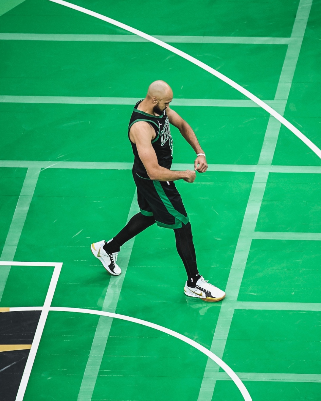 凯尔特人主帅点名表扬年轻球员表现的简单介绍 凯尔特人主帅点名表扬年轻球员表现的简单介绍