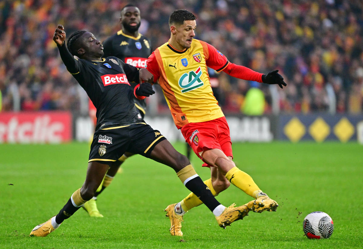 包含摩纳哥遭遇主场失利,联赛排名下滑的词条 包含摩纳哥遭遇主场失利,联赛排名下滑的词条